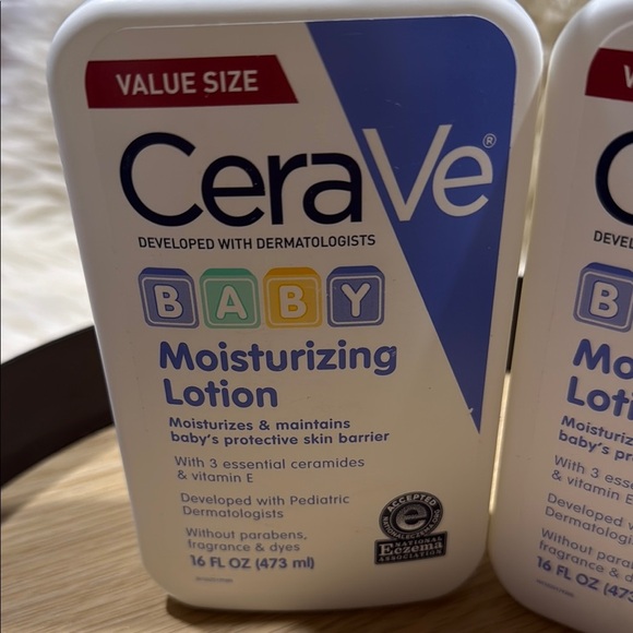 TWO 16oz bottles Cera Ve Baby Moisturizing Lotion - total 32oz - Picture 8 of 9